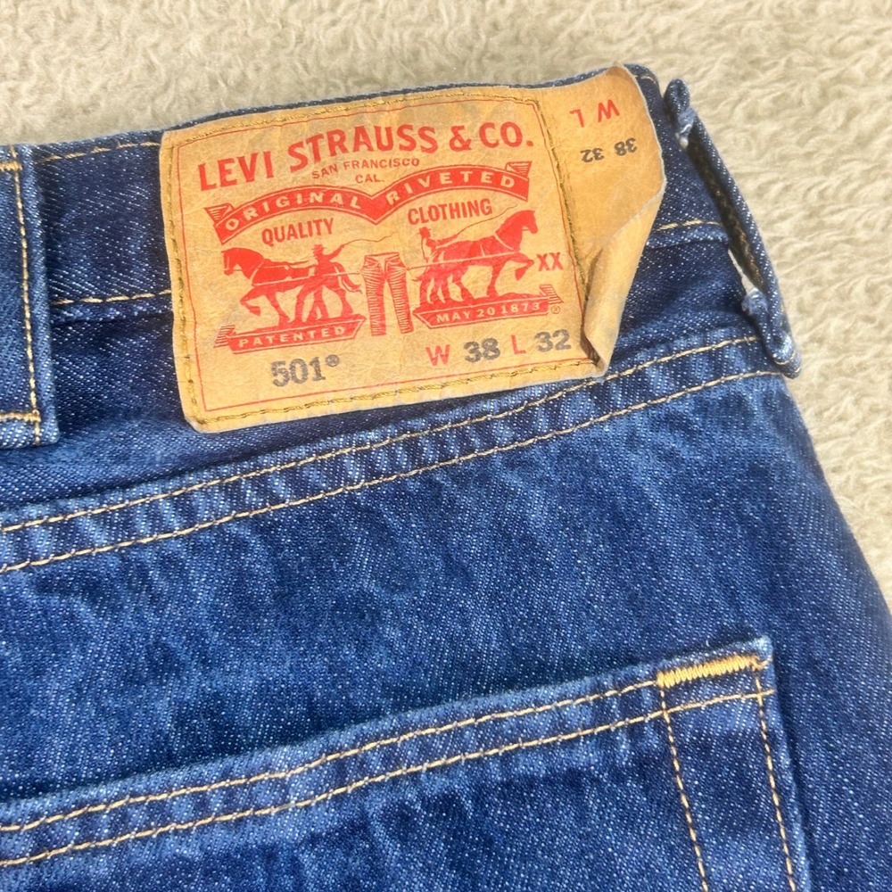 Levi Strauss 501 Original Fit Button Fly Jeans Dark Wash Mens W38 L32 - Picture 7 of 8